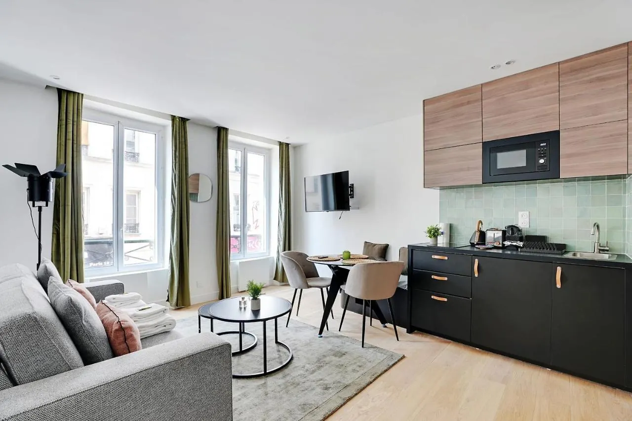 Amazing Studio 2P - Republique Apartment Paris France